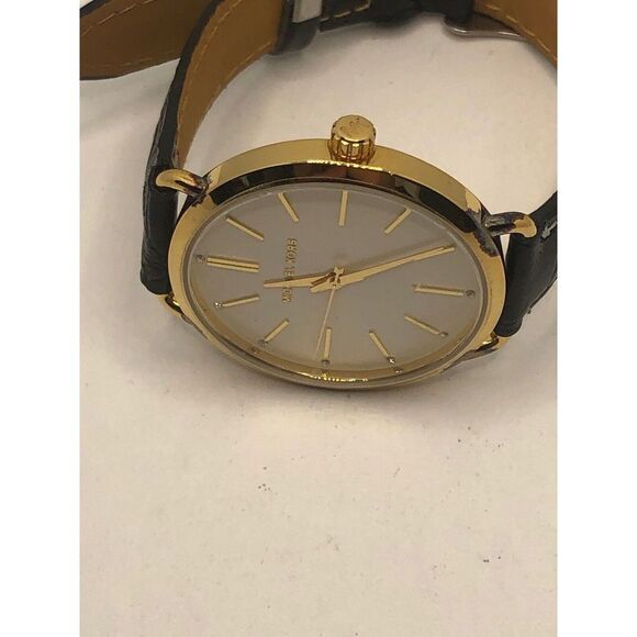 Michael Kors MK2737 Women's Black Leather Analog White Dial Quartz Watch OP421 - Picture 6 of 9